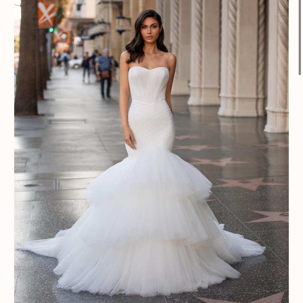 Pronovias Saint Dress